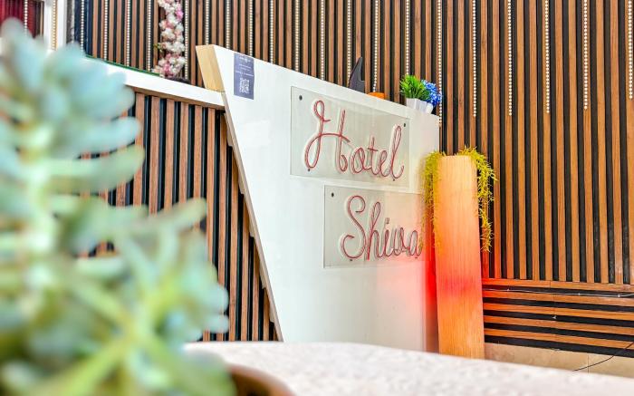 Hotel Shiva Lake - Near Mussoorie Lake