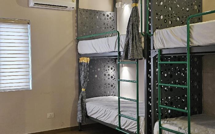 Zostay Urban Retreat