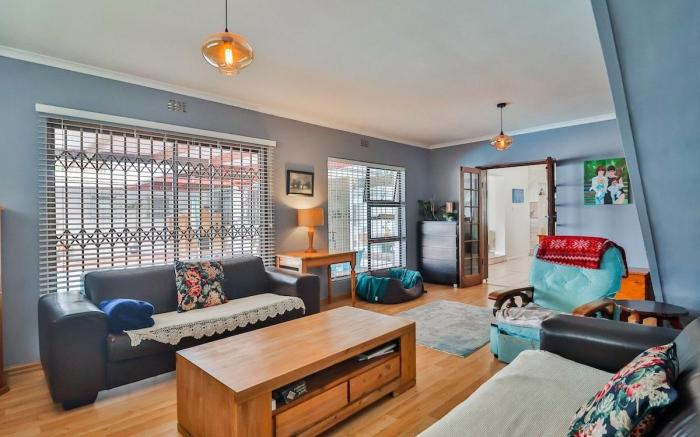 Milnerton Oak Lodge