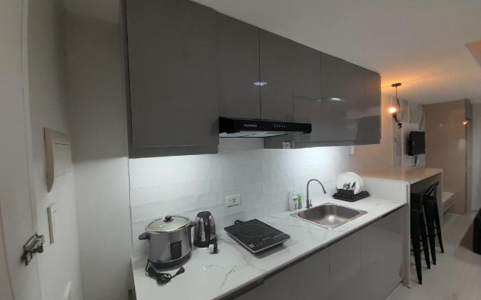 Sunvida Tower Residences 706