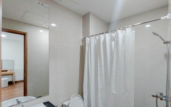 Elegant 2BR The Reiz Condominium Medan By Travelio