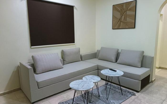 Al Quraishi Residence F3