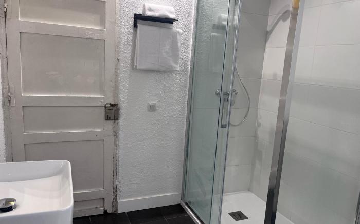 Hostal Alonso No Limit Madrid
