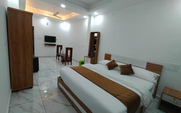 Executive King Bedroom