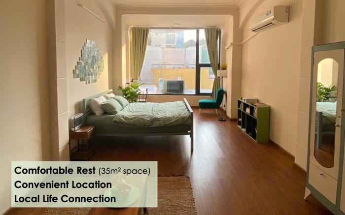 Spacious room near Ben Thanh Market, District 1