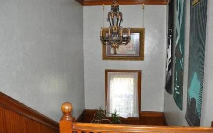 Henderson Castle Inn