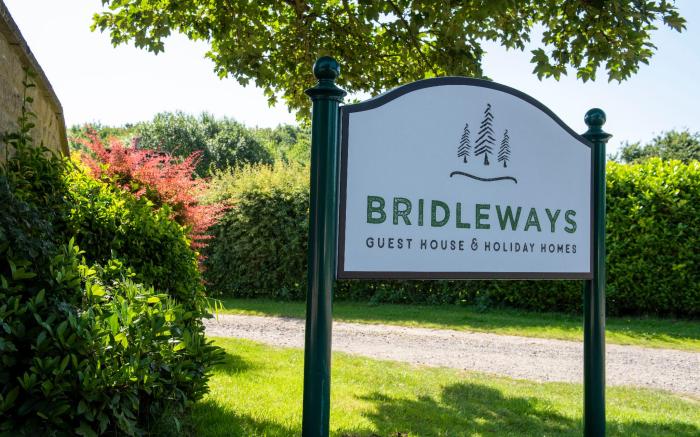 Bridleways Guesthouse & Holiday Homes