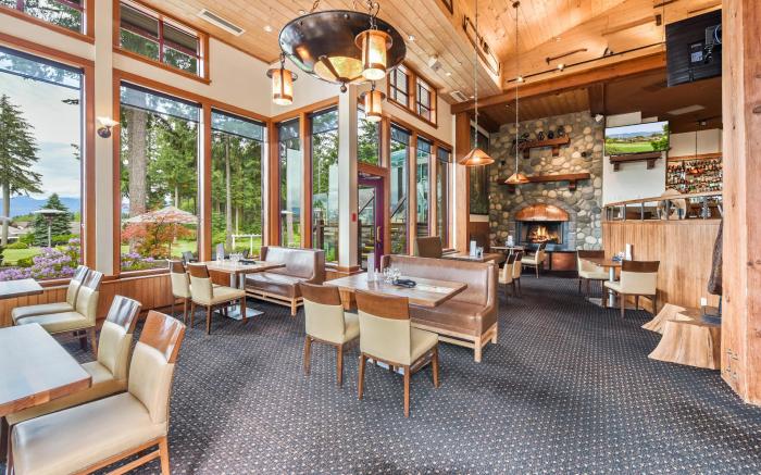 Crown Isle Resort and Golf Community