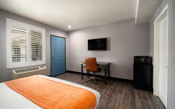 LYFE INN & SUITES by AGA - LAX Airport