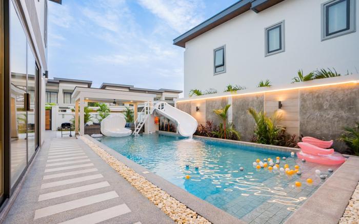 Best Fun Pool Villa วิลล่าพัทยาใกล้หาดจอมเทียน 