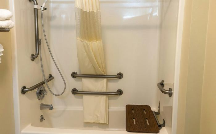 Boarders Inn & Suites by Cobblestone Hotels - Ashland City