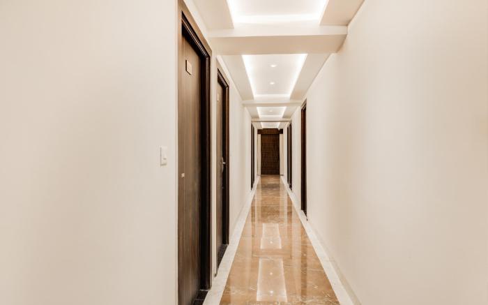 Capital O 36589 Hotel Imperial Regency