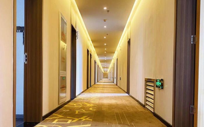 IU Hotel Tianjin Jinnan National Convention and Exhibition Center University Town