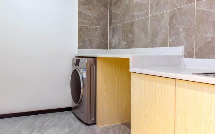 IU Hotel Chongqing West Railway Station Jumping Industrial Zone