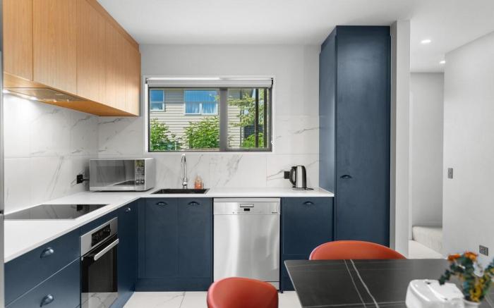 Scholarly Stay 3BR/3BA Near UC