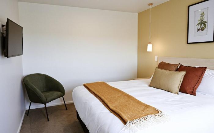 Superior Accommodation Unit