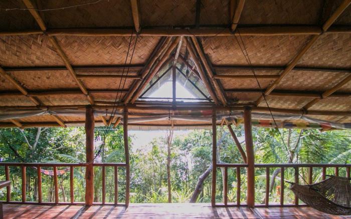 Bahay Kubo