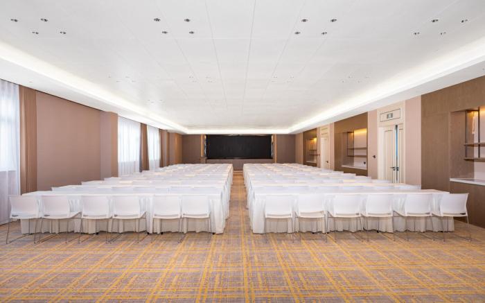 Vienna International Hotel 5.0 Xuchang Pangdonglai Angel City Times Square