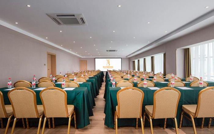 Vienna International Hotel Shandong Qingdao Railway Station East Square Zhanqiao