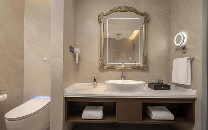 Vienna International Hotel Xuchang East Station Pangdonglai Yunding Beihai Flagship