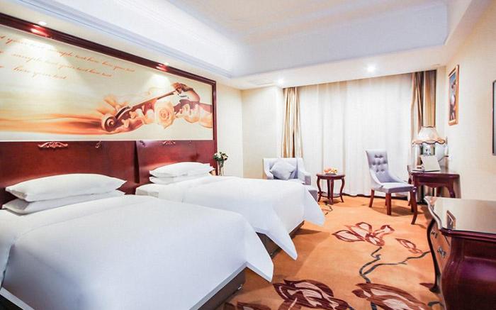 Vienna International Hotel Jiangsu Taixing Huangqiao Jiayuan Plaza