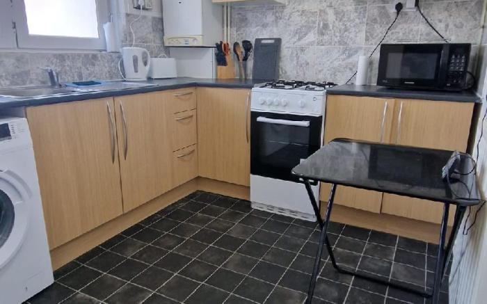 E1 Donegal House 2