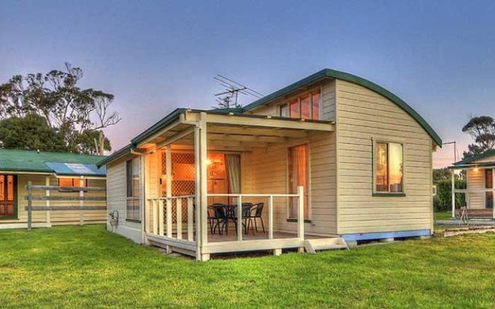 Beauty Point Tourist Park Cabins