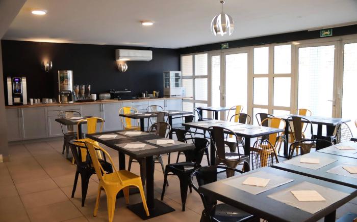 Comfort Aparthotel Six-Fours