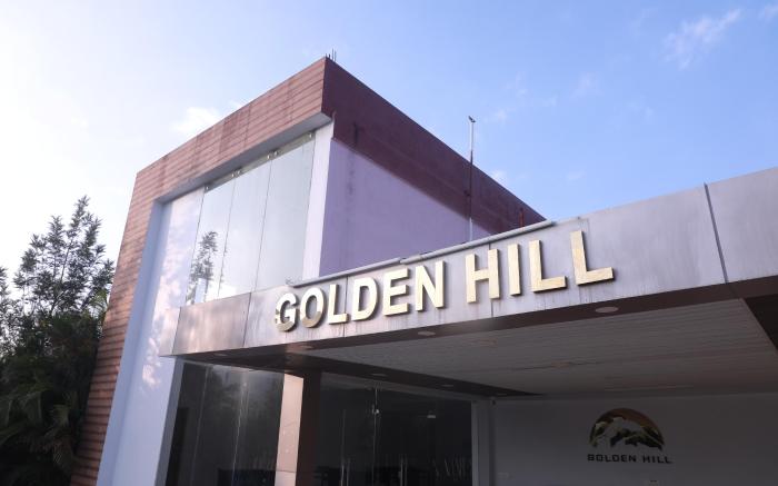 Golden Hill Resort