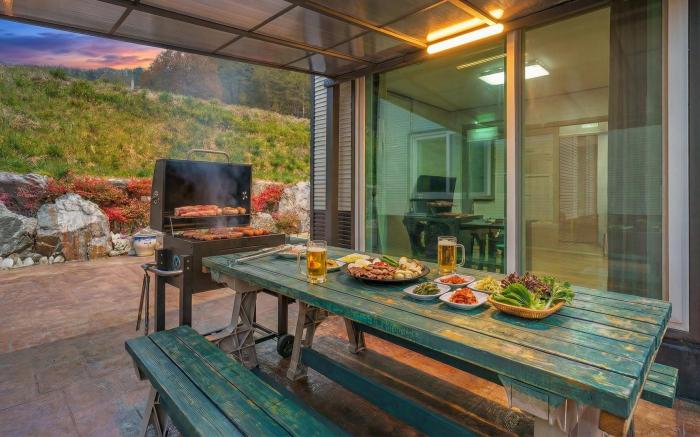 Hongcheon Pension 150