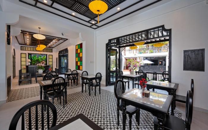 Old Town Hotel
