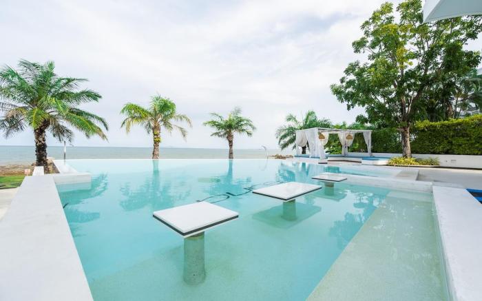 Sunset Beach & Pool / 1 Bedroom