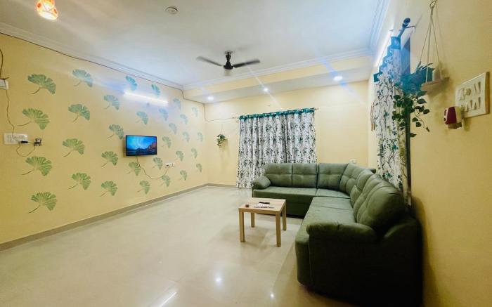 Lovely 2bhk at Begumpet with Ac/ free parking