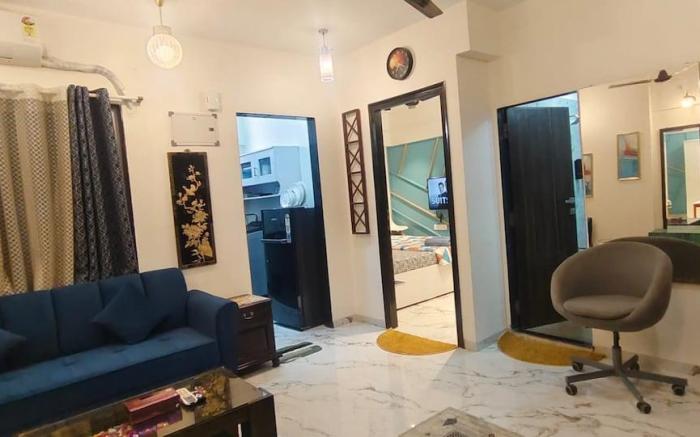 Elegant 1BHK - Bandra W- Close to Lilavati hosp.