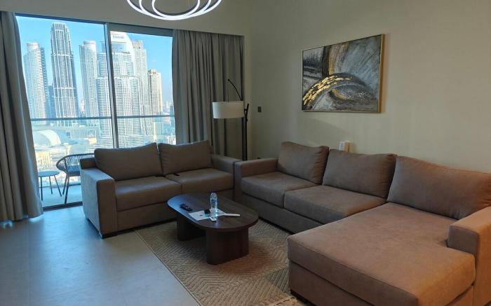 Luxury 2BR Apartment Burj Khalifa & Fountain Views