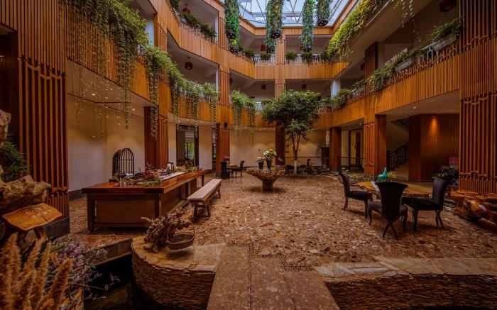 Lijiang Huama Hotel