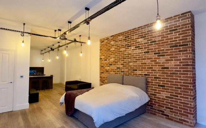 Brighton Getaway | By The Beach | Studio Apartment