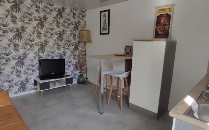 Beautiful cozy independent apartment, nice terrace
