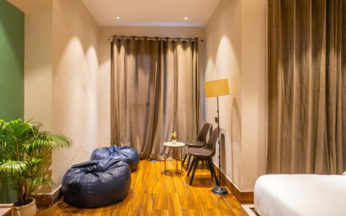 Housr Golf Course Road Near Phase 1 Metro Gurgaon