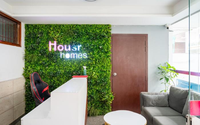 Housr 3 BHK Apartment Sector 45 Gurgaon