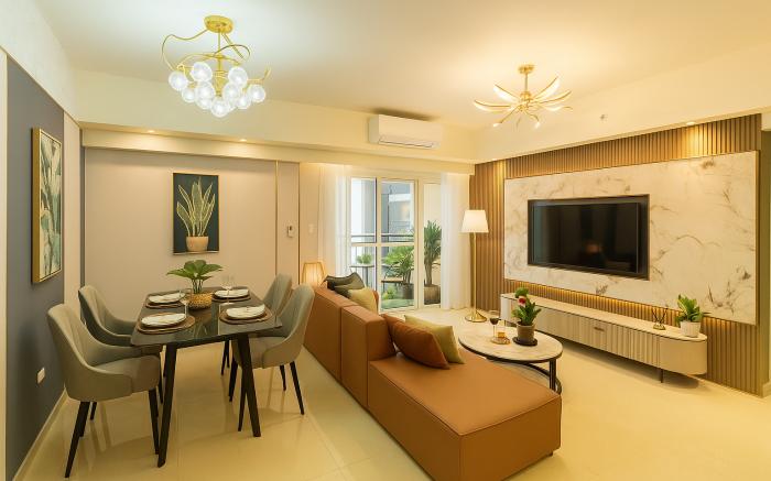 Cozy 3BR Unit | Walk to MOA & Airport
