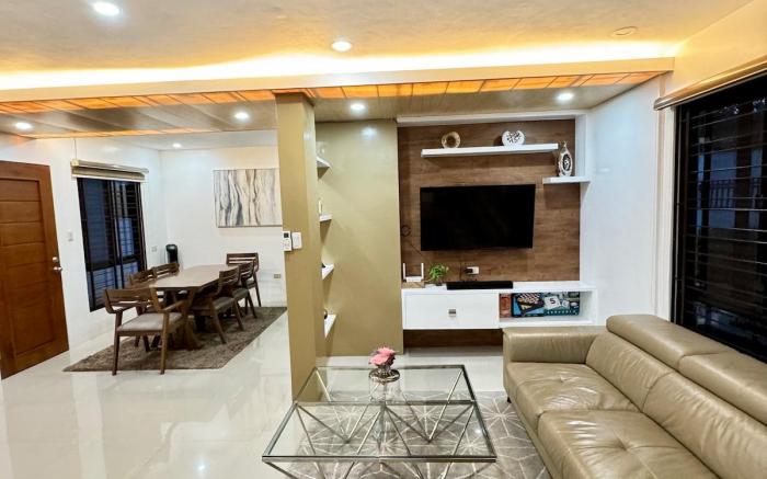 Stylish Stay @ Aspen Heights, Davao City