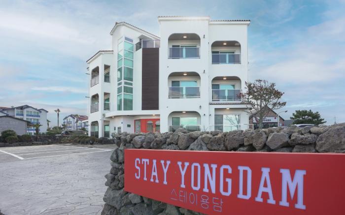 STAY YONGDAM