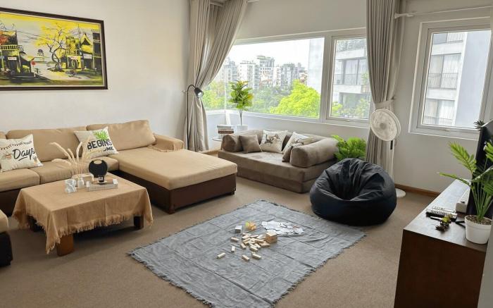 Zuzi Home To Ngoc Van , West Lake