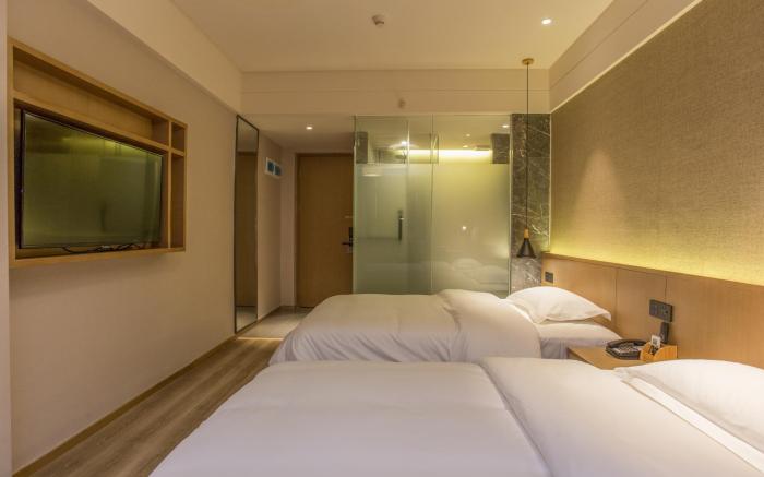 V8 Ziyuangang Hotel