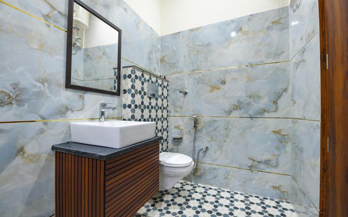 FabHotel Regal, Sector 78