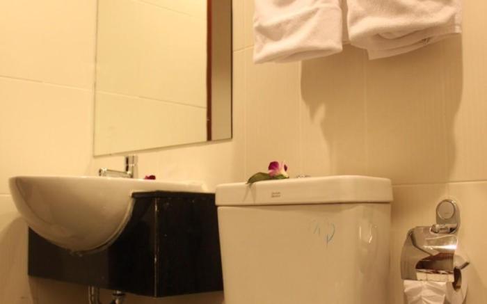 Patong Hemingways Hotel