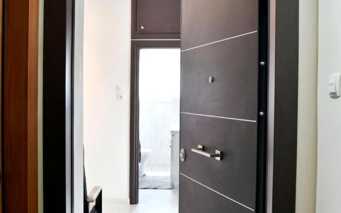 Krezias Apartments E7