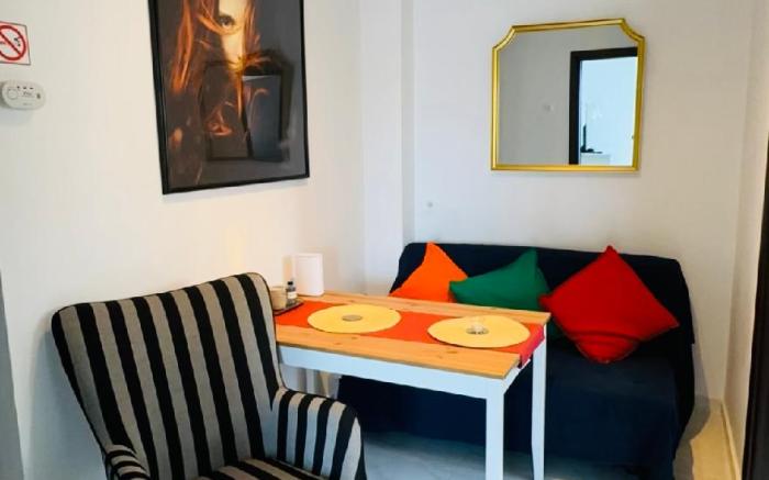 Krezias Apartments E7