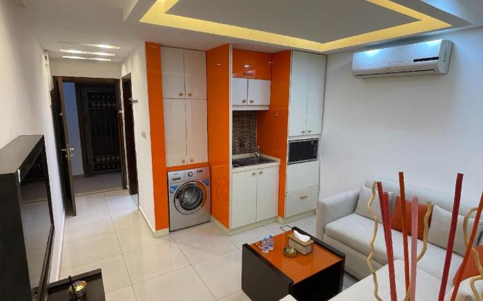 al-burj apart at 7th circle 208